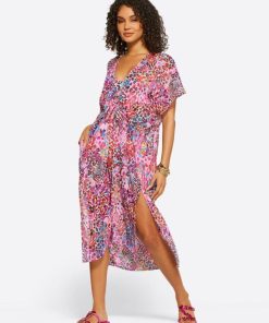 Careercurated.shop02954e38fc 2