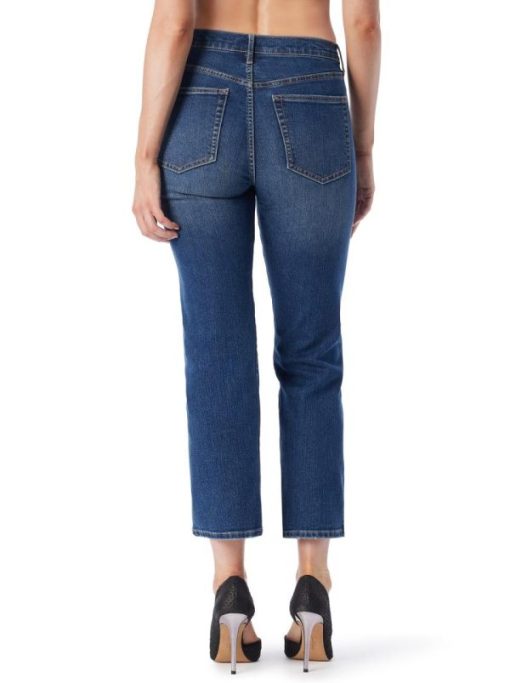 Careercurated.shop030d0c655e 5