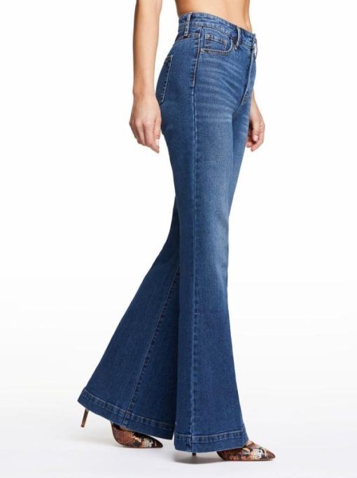 Careercurated.shop0aa1f90e63 3