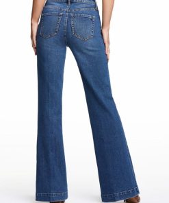 Careercurated.shop0aa1f90e63 4