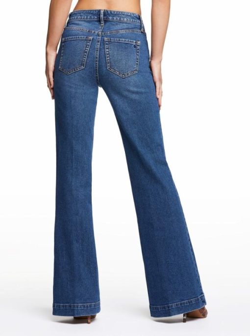 Careercurated.shop0aa1f90e63 4