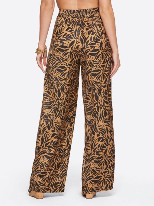 Careercurated.shop0c1d4ed384 4