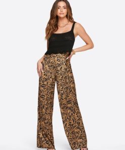 Careercurated.shop0c1d4ed384 6