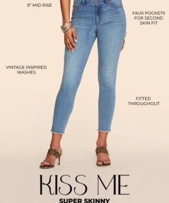 Careercurated.shop236e102582 1
