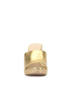 Careercurated.shop2d8dc635e7 2