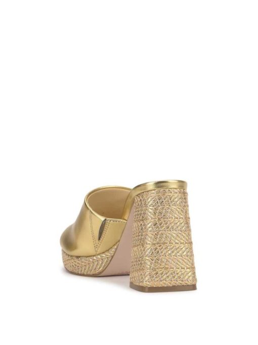 Careercurated.shop2d8dc635e7 3