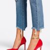 Careercurated.shop371ce8ce4e 1