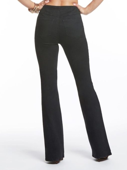 Careercurated.shop60090f593c 3