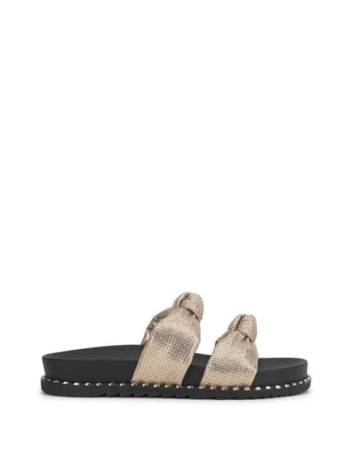 Careercurated.shop6a3f5c75cb 1