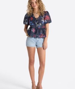 Careercurated.shop7339441717 4