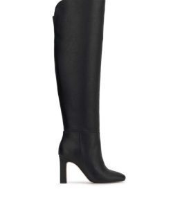 Careercurated.shop81af7d1b9e 1