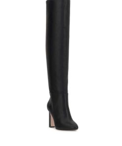 Careercurated.shop81af7d1b9e 4