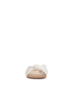 Careercurated.shop887f7c151e 2