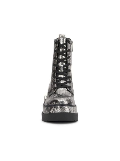 Careercurated.shop8b046d4c46 2