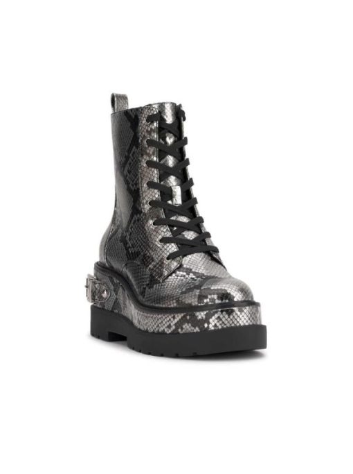 Careercurated.shop8b046d4c46 4