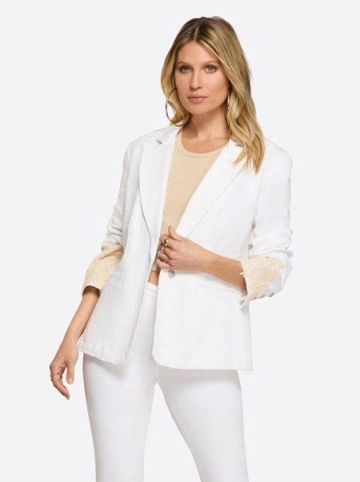 Careercurated.shop8bfdd88336 1