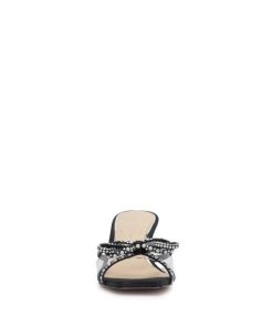 Careercurated.shop8ca5690300 2