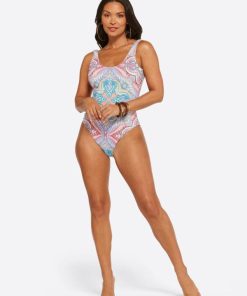 Careercurated.shop9912a011f7 1