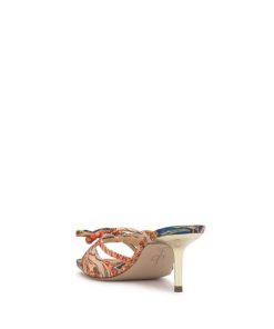 Careercurated.shop9b1ba7e8bb 3