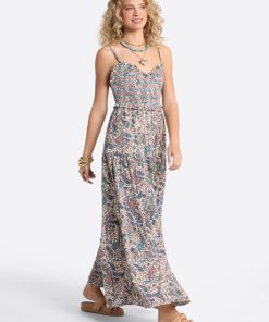 Careercurated.shop9c169b526f 3