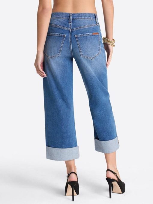 Careercurated.shop9c8a4f7a86 3