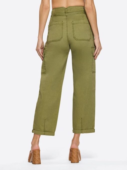 Careercurated.shopc2349af971 4
