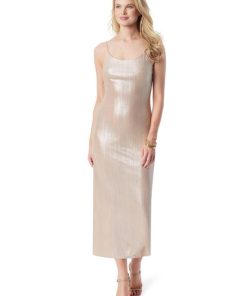 Careercurated.shopd3020163ad 4