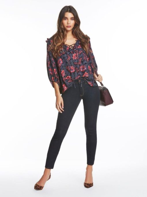 Careercurated.shopd8d7b40781 4