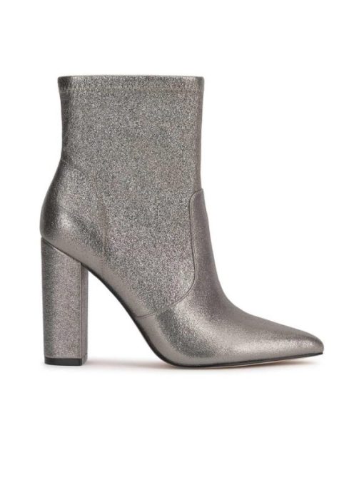 Careercurated.shopebe5b41123 1