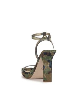 Careercurated.shopf22cf50fe0 3